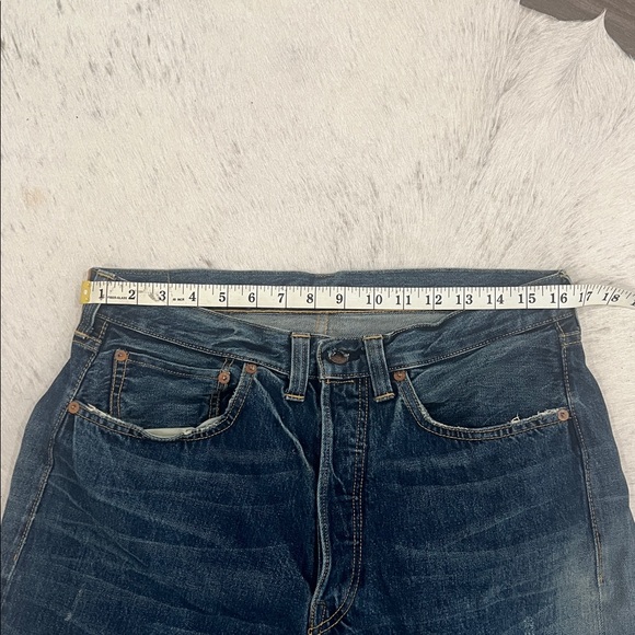 LEVIS 501XX Men's selvedge denim - distressed - Picture 10 of 15